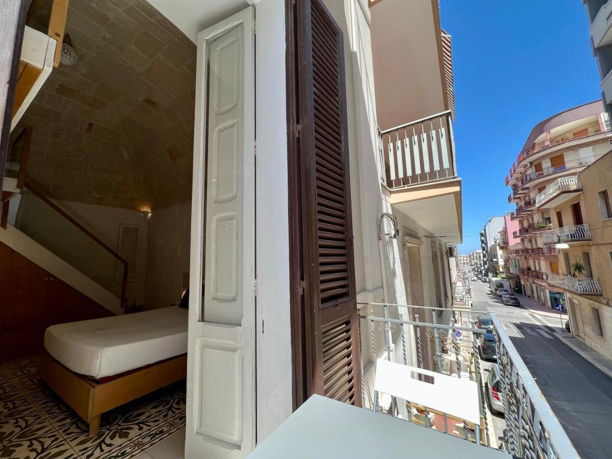 Vittorio Emanuele Apartment Monopoli Bagian luar foto